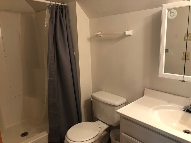 Photo - **SCHOOL YEAR RENTAL-TWO STUDENT MAX** AVAILABLE MID-AUGUST TO MID-MAY