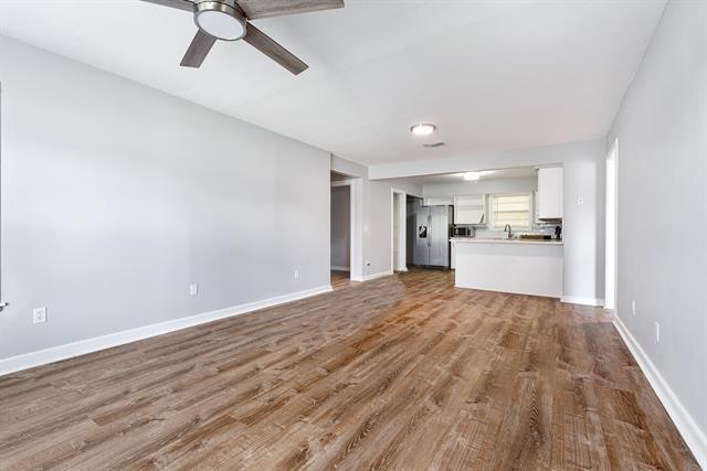 Photo - 1906 N Main St