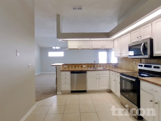 Photo - 10432 Brookwood Bluff Rd S