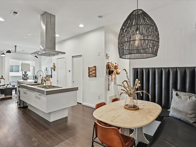 Photo - 341 Viburnum Way Ct