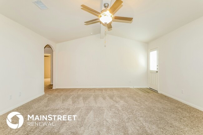 Photo - 26869 Steinbeck Dr