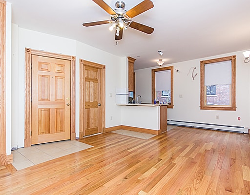 Photo - 27 Phillips St Unit 1