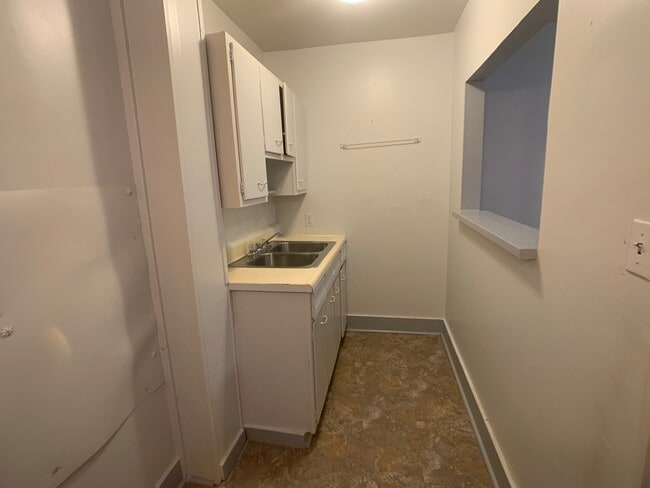 Photo - 602-3 Bryan-