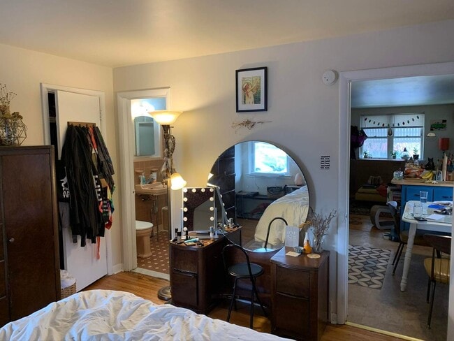 Photo - 530 Ryers Ave Unit 1st Floor