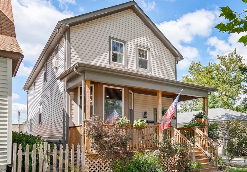 Photo - 4014 Blanchan Ave