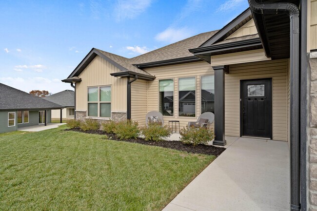 3401 Yellowwood Dr