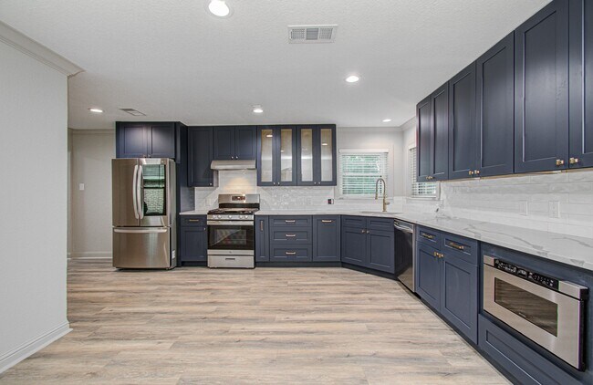 Photo - 1801 Benbow Wy