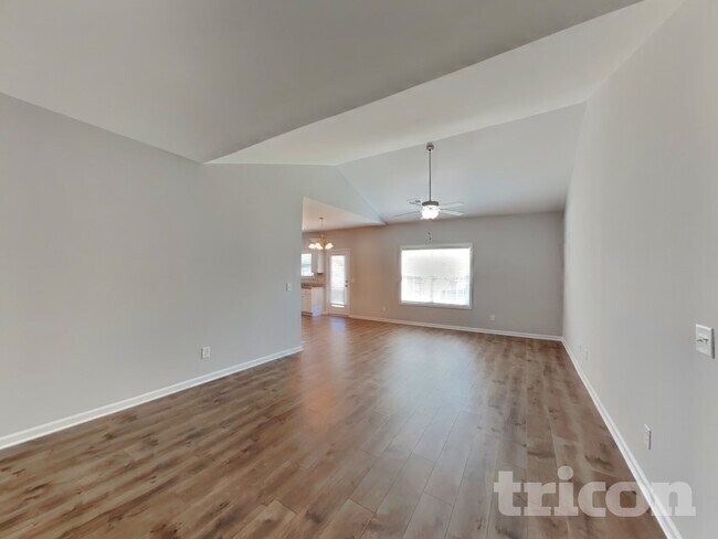 Photo - Tricon Spring Hill