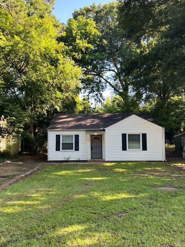 Photo - 2521 Chestnut St