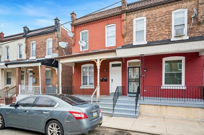 Building Photo - 427 N Redfield St Unit 1