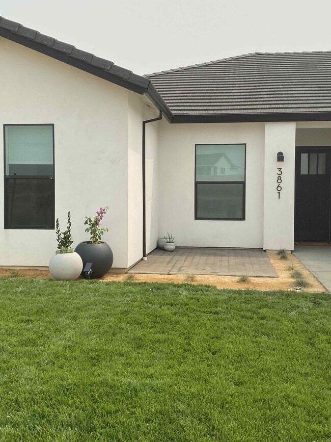 Photo - Custom 4 Bedroom + Office - Clover Creek Preserve