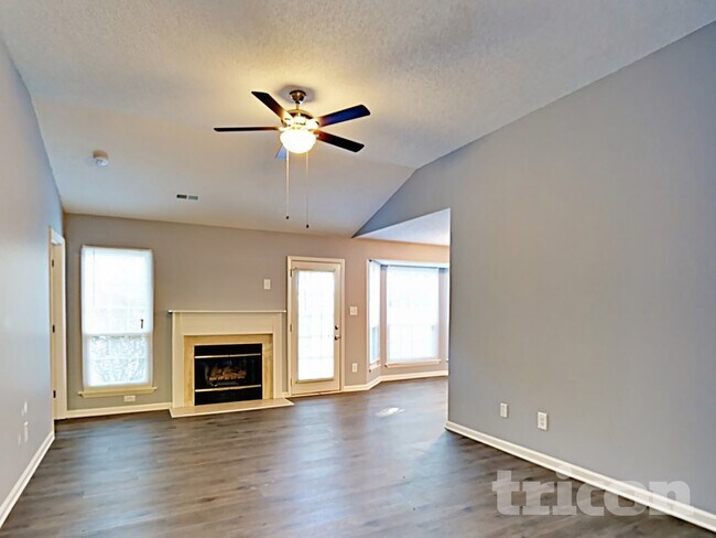 Photo - 10334 Creswell Ct
