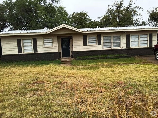 Building Photo - 4203 38th St Rental