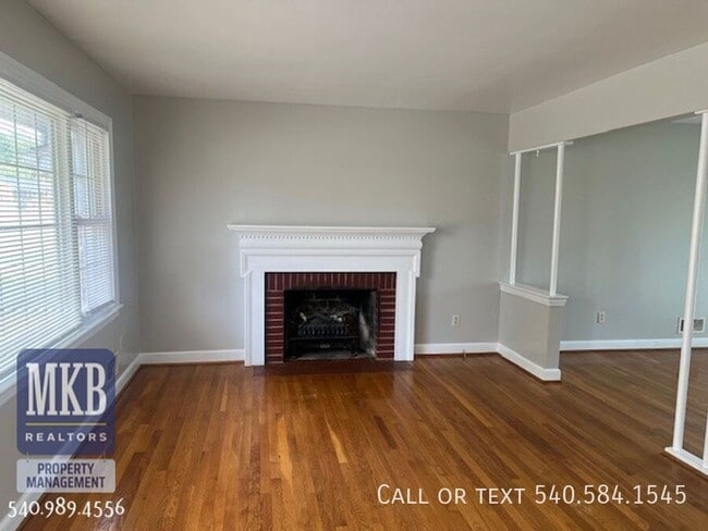 Photo - 1520 Longview Ave