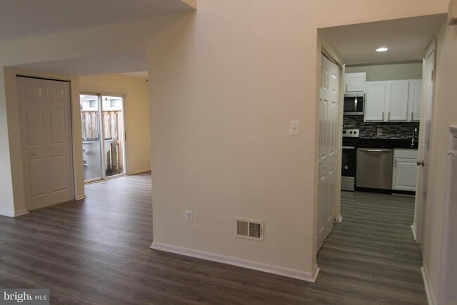 Photo - 9008 Sandalwood Dr