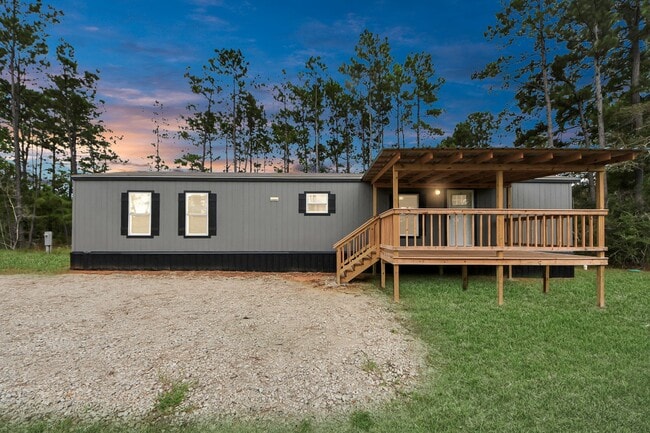 Building Photo - 1556 Brown Rd Rental