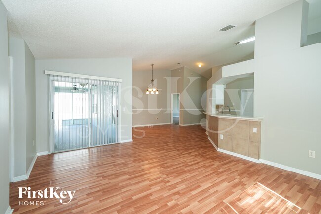 13452 Beechberry Dr