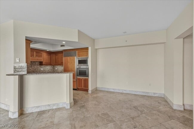 Photo - 2777 Paradise Rd Unit 707