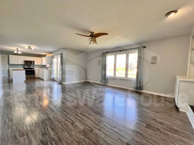Photo - 1709 NE Sherman Ct
