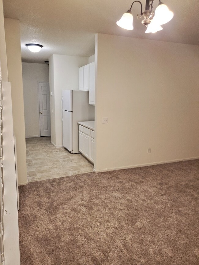 Photo - 10 Bridgewater Trl