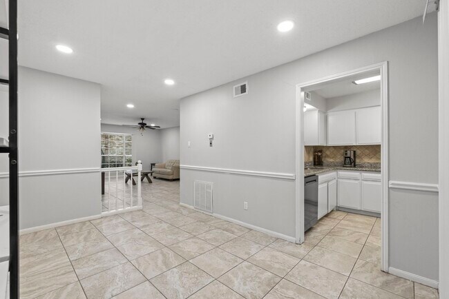 Photo - 7900 Westheimer Rd Unit 241