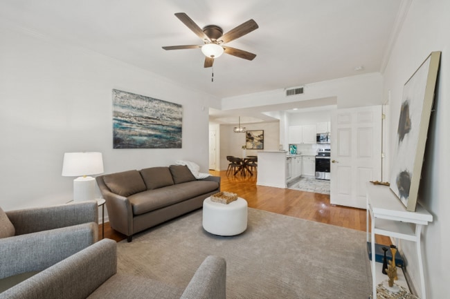 Photo - 2025 Woodmont Blvd Unit 223