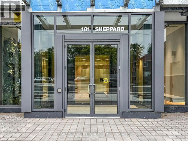 Photo - 181 Sheppard Ave E Unité 702