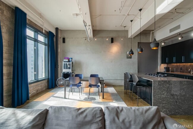 Photo - 2 Mint Plaza