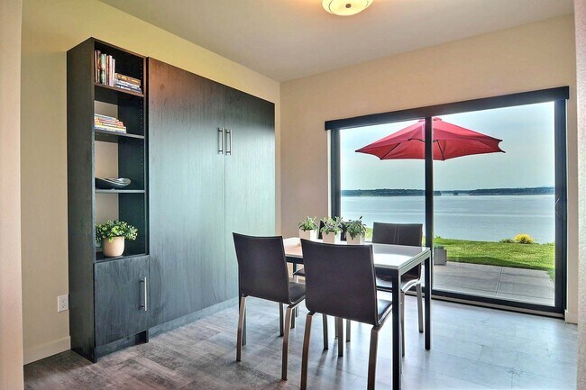 Habitación flexible/cama abatible cerrada - 178 Bow Rd Unidad Fox Island Apartment