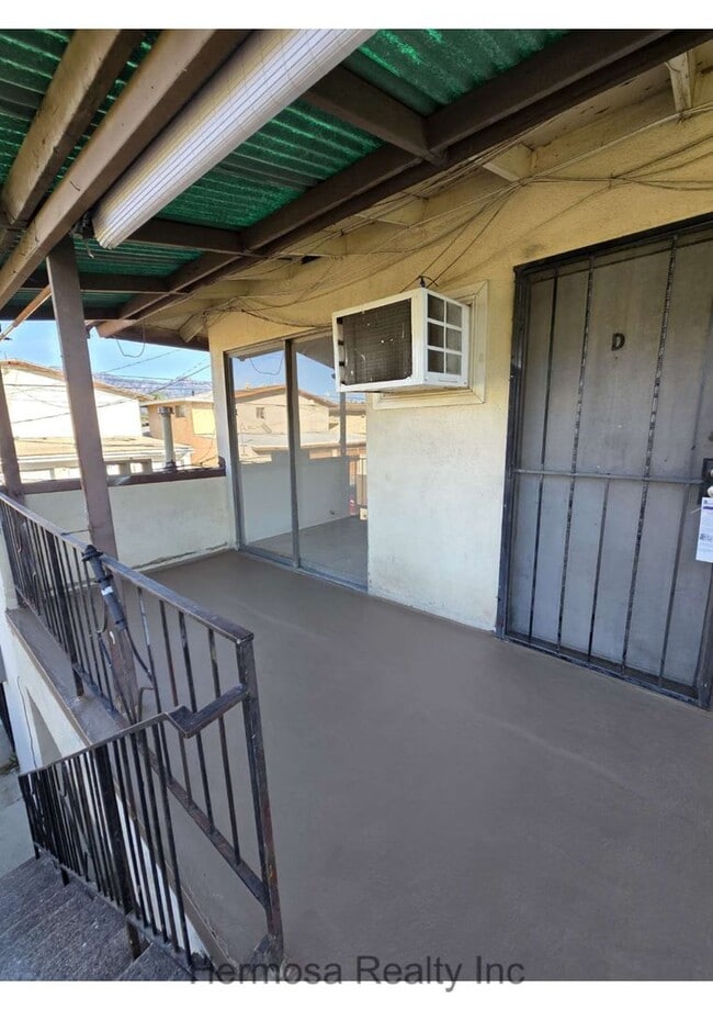 Building Photo - 1234 W J St Unit D