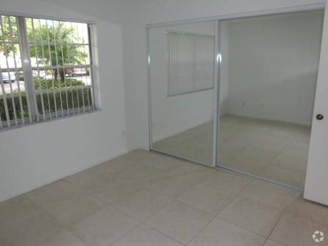 Building Photo - 8720 Shadow Wood Blvd Unit 502 Rental