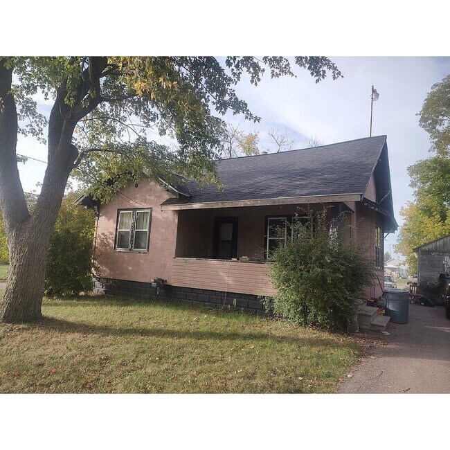 Houses for Rent under 600 in Montrose Township MI 3 Houses