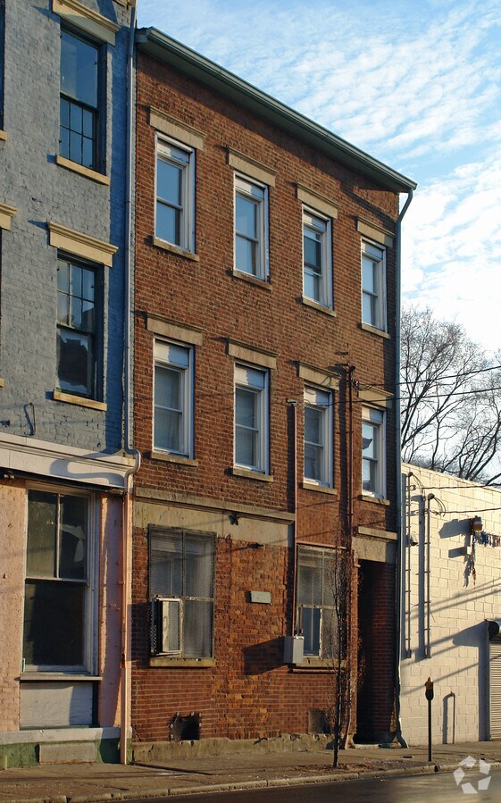 Photo - 270 W McMicken Ave
