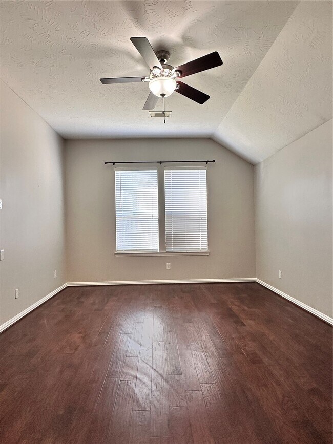 Photo - 18507 S Raven Shore Dr