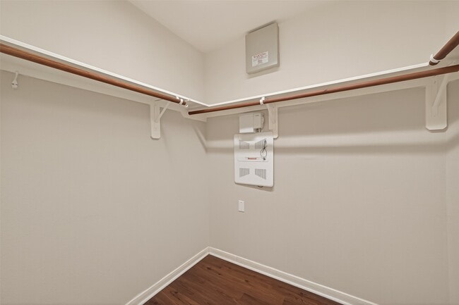 Building Photo - 25918 Silver Timbers Ln