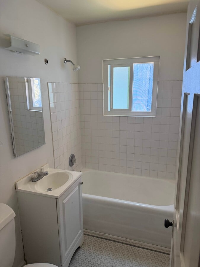 Photo - 1562 Seventh Ave Unit 307