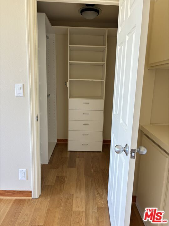 Photo - 10465 Eastborne Ave Unidad 301