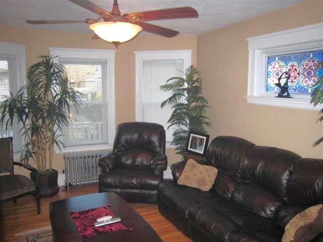 Photo - 39 Garrison Ave Unit 1