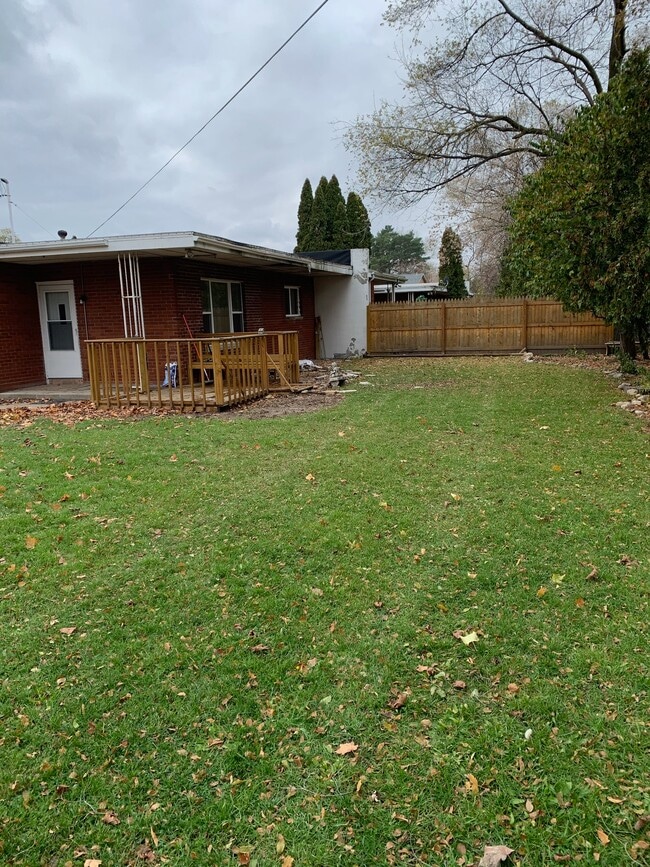 Pine Grove Apartments