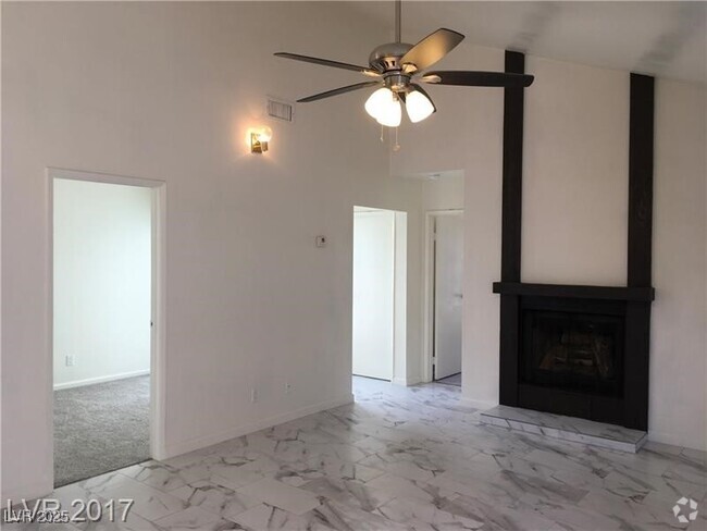 Building Photo - 6916 W Atrium Ave Rental