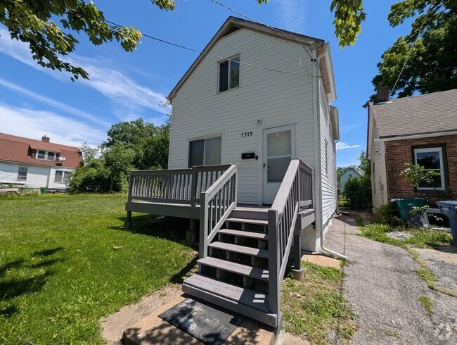 Building Photo - Live on Pennsylvania Ave – Get $100 Off Re... Rental