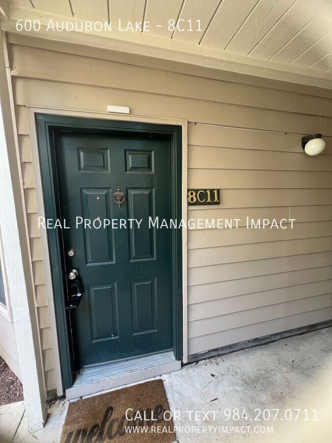 Photo - 600 Audubon Lake Dr