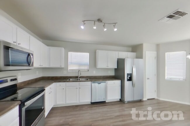 Photo - 4151 E Aragonite Ln