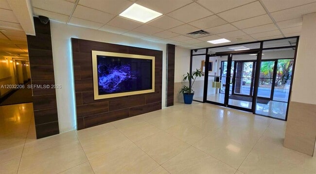Photo - 4164 Inverrary Dr Unit 204