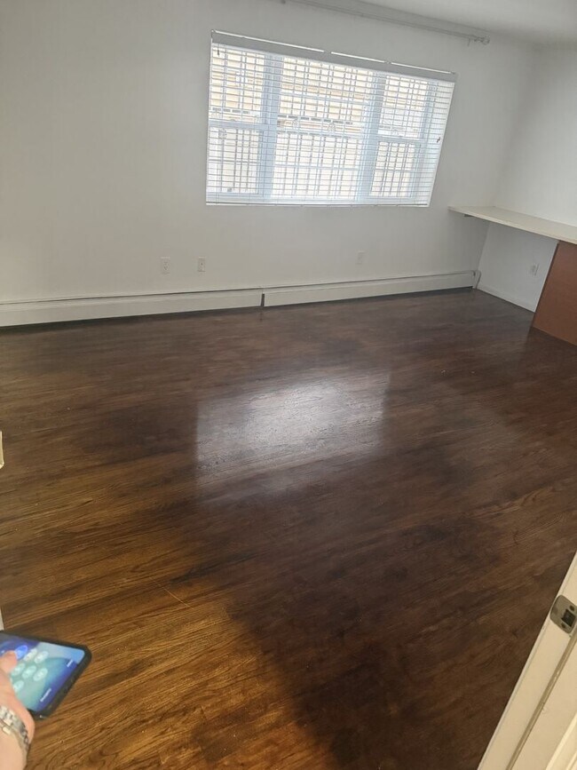Photo - 1827 Tomlinson Ave Unit 1st Floor