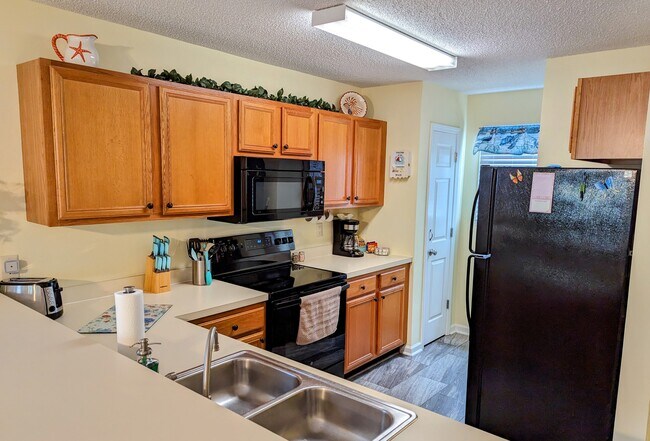 Photo - 1460 Blue Tree Ct Unit N