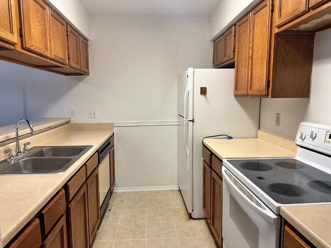 Photo - 7313 Gulf Fwy