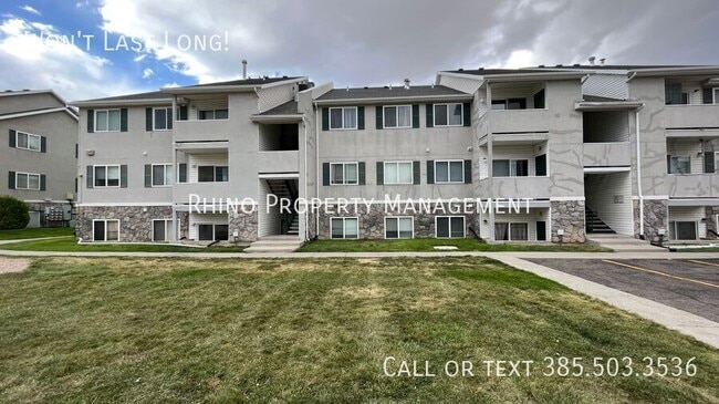 Building Photo - 8042 Copperfield Pl