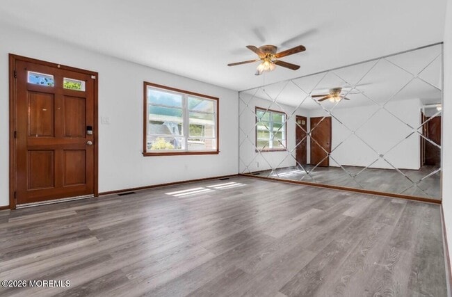 Photo - 464 Barnacle Rd