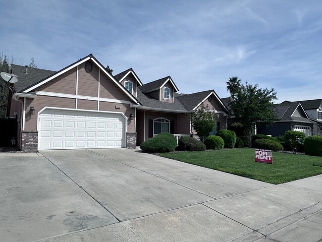 Photo - NW Visalia home coming soon!